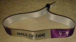 2024 MLB WORLD TOUR LONDON SERIES Mets Phillies Hall of Fame Bracelet Wristband - Picture 1 of 2