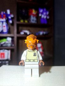 NEW Lego Admiral Ackbar Minifigure Minifig Figure Star Wars 70503 7754 Calamari