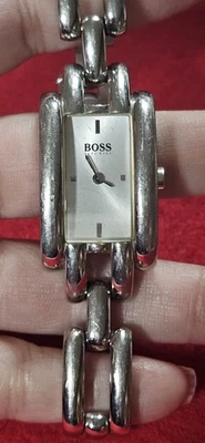 HUGO BOSS acero inoxidable resistente al agua Foto 1 de 4