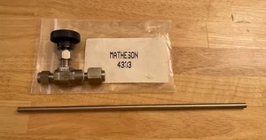 Matheson 4333 Part No. MVLV-0657-XX I7WP Lecture Bottle Control Valve - Picture 1 of 18