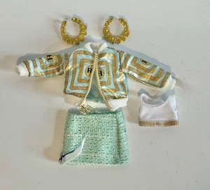 Rainbow High Daphne Minton Clothes Separates Earrings Lot - Picture 1 of 2