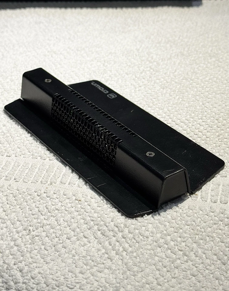 Crown PCC-160 Boundary Microphone - Image 1 of 4