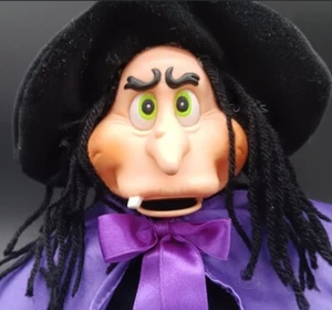 Video, Animated~Trick Or Treat Stomp, Singing, Bouncing, Sitting Halloween Witch - Picture 1 of 4
