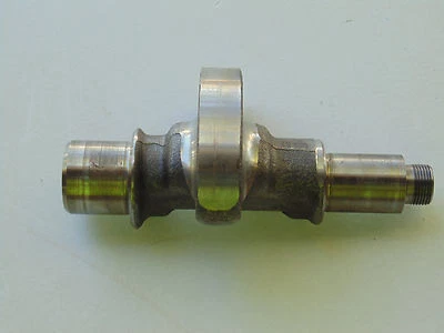 2004 04 Yamaha TTR225 TTR 225 Counter Balance Shaft - Image 1 of 4