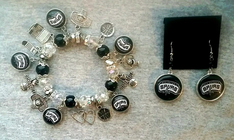 San Antonio Spurs Earring and Bracelet set Cover