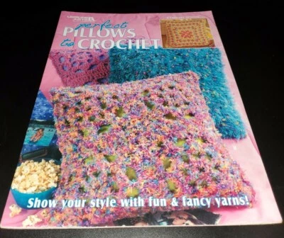 BO22 LEISURE ARTS 2004, PERFECT PILLOWS TO CROCHET - 8 DESIGNS - Image 1 of 4