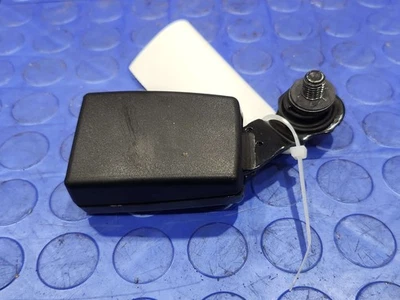 16-22 BMW X1 F48 Hebilla de cinturón de seguridad trasero lado del conductor izquierdo negro OEM 72117313391 Foto 1 de 4