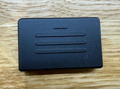 Olympus Eyepiece Viewfinder Cover for E-400,E-410,E-500,E-510 DSLR Cameras EP4 - Image 1 of 3