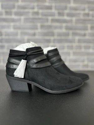 LifeStride Women's Paloma Booties Black Suede Size 9M - Image 1 of 4