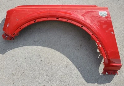 2021 - 2025 福特野马左前挡泥板四分之一面板原始设备制造商赛车红色 — 第 1/4 张图片