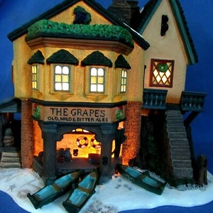 Dept 56 Dicken's Village Series The Grapes Inn #57534 5th Edition 1996 Lighted - Picture 1 of 10