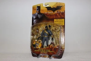 FIGURA DE 5 PULGADAS BATMAN COMIENZA ATAQUE CON TIROLINA BATMAN - NUEVO EN CAJA - MATTEL 2005 - Imagen 1 de 4