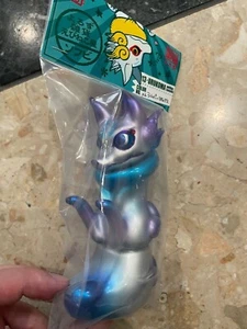 URUKOMA Silver Fox Yorozu Zakka ebineko-ya Sofvi Figure - Picture 1 of 1