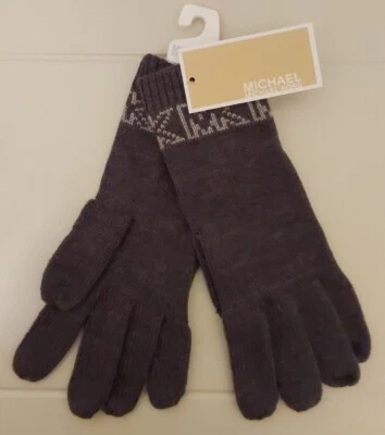 Michael Kors 539337C Womens OneSize Gray MK Logo Knit Acrylic Gloves Fall 2022  - Image 1 of 4