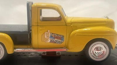 Dodge Solido 1/43 1940 Foto 1 de 4