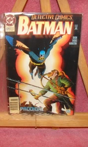 detective comics / no 679 /featuring batman / dc comics - Picture 1 of 1