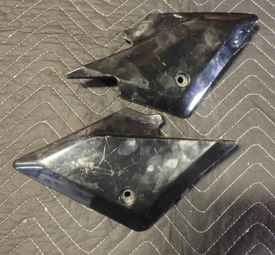 Subquadro SUZUKI SV650, SV650S, SV1000, SV1000S - CONJUNTO DE CAPA DE QUADRO 47111-16G10-YKV - Imagem 1 de 4