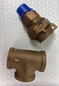 AY Legend Adattatore Mip 1” Cts X 1”, Più T Ottone 1” Nuovo - Foto 1 di 3