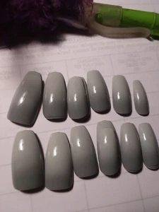 Glue On Fake Nails Assorted Sizes, Long Length - Picture 1 of 1