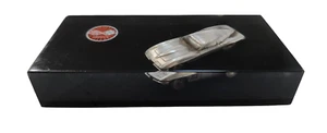 Vintage 1964 Chevrolet Corvette Sting Ray Lucite Paper Weight 5x2.25x1 Inch - Imagen 1 de 6
