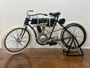 Harley Davidson 1903-1904 Motorcycle 1:6 Scale Diecast Metal Replica - Picture 1 of 8