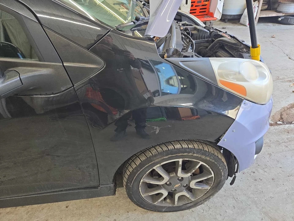 Fender CHEVY SPARK Right 13 14 15 - Image 1 of 1