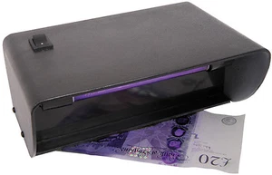 4 Watt UV Money Checker + 4 Ersatz UVBrite® F4T5 BLB Birnen erkennt gefälschte Banknote - Bild 1 von 2