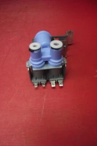 American Fridge Freezer SAMSUNG RSH1DTMH WATER INLET VALVE - Picture 1 of 2