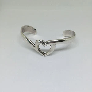 JAMES AVERY SILBER HERZ MANSCHETTE SCHWERES ARMBAND **NICHT MEHR PRODUZIERT** - Bild 1 von 2