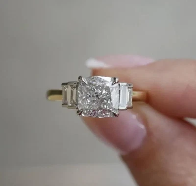 Кольцо с муассанитом огранки ледяная подушка 1,50 карата, кольцо с пятью камнями, подарок для невест - Изображение 1 из 4