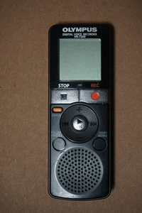 Olympus VN7200 Handheld Digital Voice Recorder - Picture 1 of 4