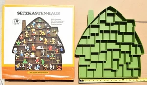 Setzkasten-Haus Bully-Figuren Smurf Pego Bullyland Figurine House Display, Box - Picture 1 of 3