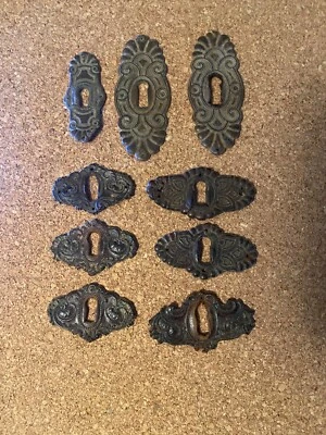 Sehr alt vermutl.vor 1900  Schrank-Schubladen - Beschläge Leder Zubehör geprägt - Bild 1 von 4