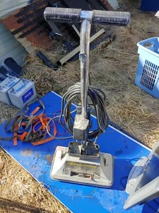 The cleaning machine heavy duty floor clean - Picture 1 of 4