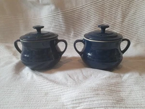 Le Creuset Blue Stoneware Bean/Soup Pots With Lids x 2 - Picture 1 of 4