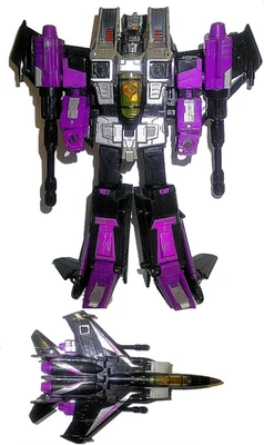 *Target* exclusive Transformers SKYWARP 2006 classics Complete generations chug - Image 1 of 4