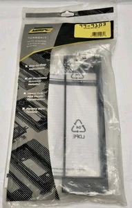 Metra 99-9103 Audi A4 SGL 2001-Up Single DIN Radio Installation Kit - Picture 1 of 3