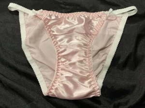 Vintage Style Gr. L Handmade Shiny Baby Pink Satin String Bikini Höschen Satin Zwickel - Bild 1 von 7