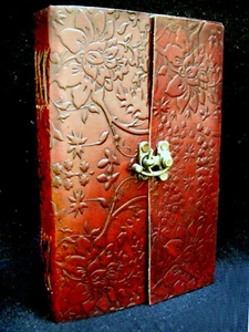 A5 Handmade Leather Journal Diary - Honeysuckle pattern with Brass Clasp - Picture 1 of 5