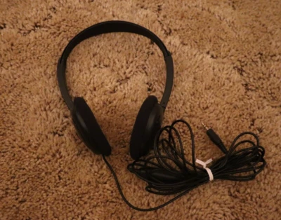 Cyber Acoustics ACM-90 Black Headband Headsets - Image 1 of 4
