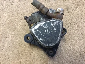 Suzuki GP125 GP 125 Front Brake Caliper R/H - Picture 1 of 7