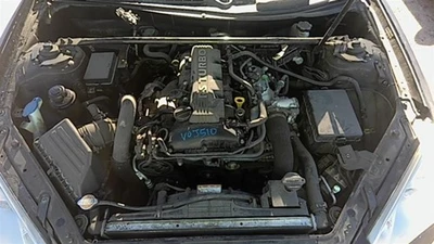 Tela de infotainment usada serve: 2011 Hyundai Genesis Cpe tela de exibição sem navegação - Imagem 1 de 4