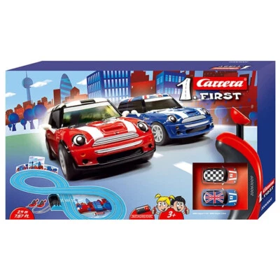 Carrera First 63009 Mini Cooper S Figura Escala 8 HO Slot Car Set Foto 1 de 2