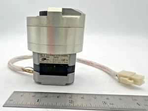 APPLIED MOTION HT17-068 DC Hybrid 2-Phase Step Motor 4V 0.95A 200 s/r JAPAN - Picture 1 of 8