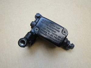 Aprilia SR GT 125 Sport 2022 left master cylinder (15398) - Picture 1 of 5