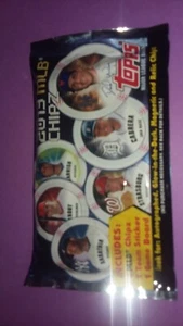 SEALED FOIL PACK 1) CHIPZ 2013 TOPPS FOUR POKER STYLE (4) UNOPENED CHIPS *TPHLC - Imagen 1 de 2
