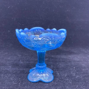 Blue Opalescent Glass Flowers and vines compote Fenton/Northwood - Picture 1 of 10