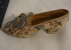 Just The Right Shoe- Afternoon Tea - Shoe Figurine #25016 By Raine Willitts 1998 - Picture 1 of 14