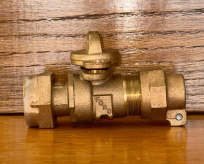 FORD 3/4 in. Pack Joint x Meter Swivel Nut Brass Straight Ball Meter Valve - Image 1 of 2