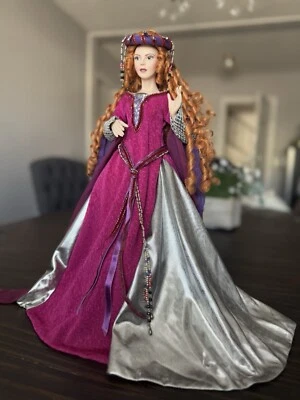 Queen Morgan Le Fey Doll Franklin Mint Camelot Heirloom Porcelain - Image 1 of 4